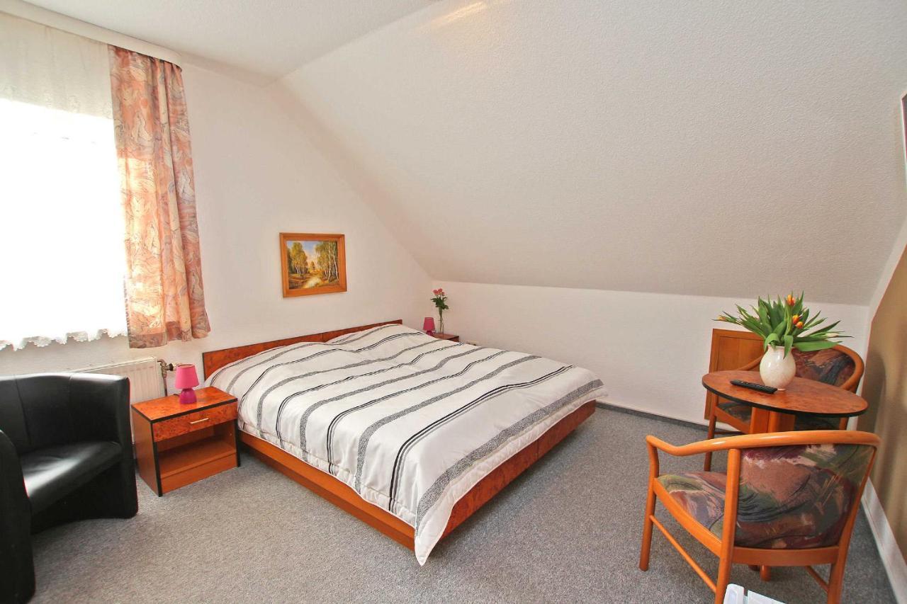 Z-Gemuetliche, Ruhig Gelegene Pension Bei Putbus Rueg 2330 Exterior foto